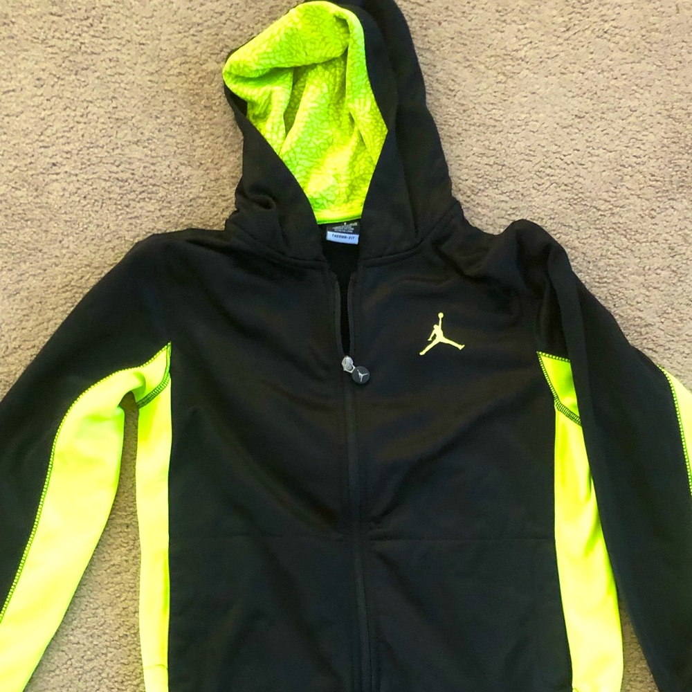 Nike Air Jordan Boys Therma-fit Hoodie Blk-Yellow